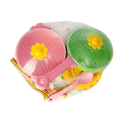 Rotaļlietu trauku komplekts, dažādi veidi