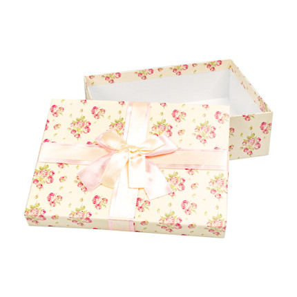 Dāvanu kaste, 20x15x6 cm, dažādi veidi