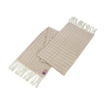 Sieviešu šalle ar rakstu