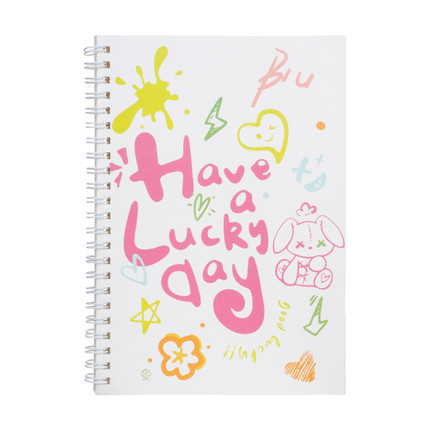 Piezīmju klade ar spirāli, dažādi veidi