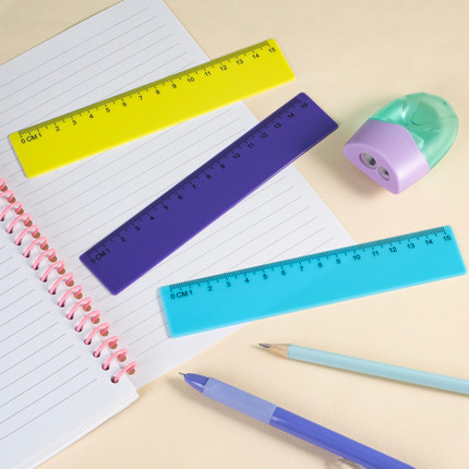 Lineāls 15 cm, 3 gab.