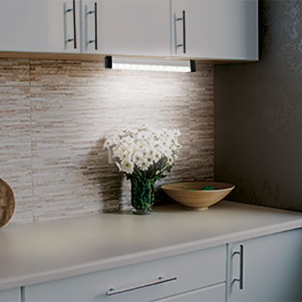 Pārnēsājama lampa ar USB kabeli