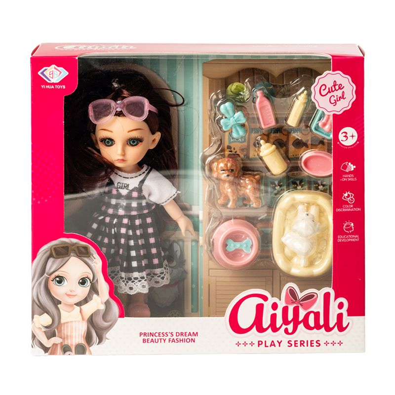 Lelle ar aksesuāriem