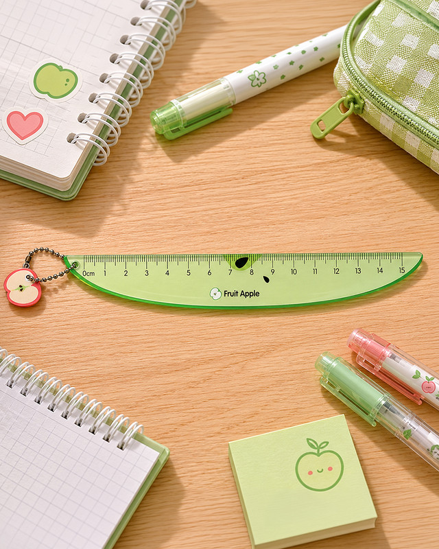 Lineāls 15 cm ar augļu attēlu