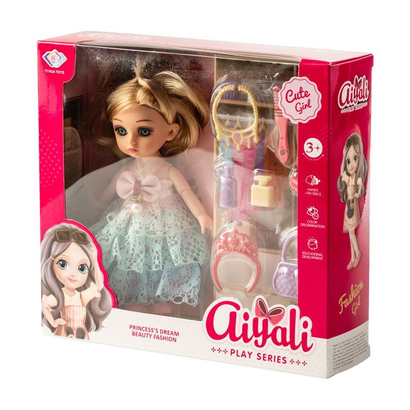 Lelle ar aksesuāriem