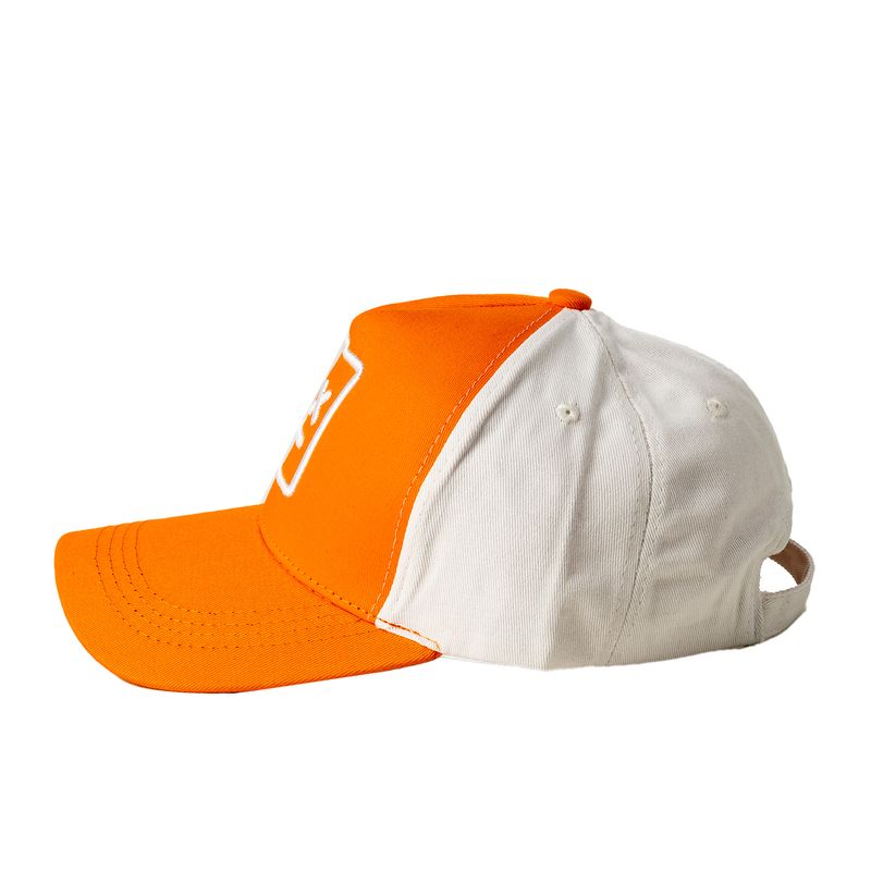 Naģene ar smaidiņu