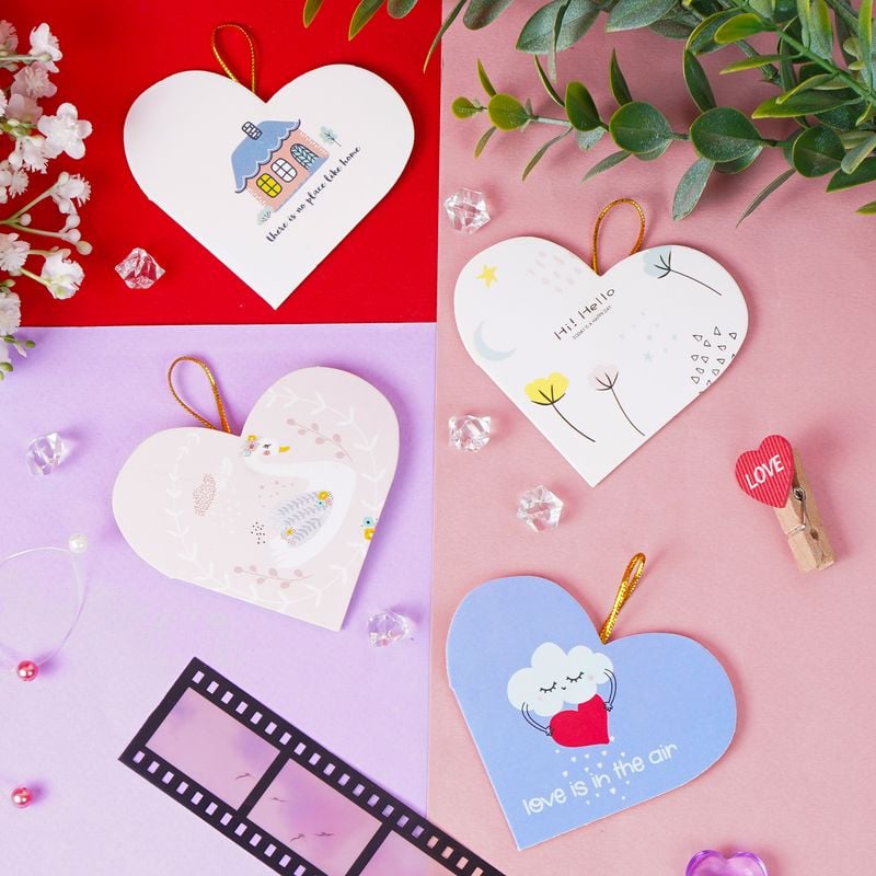 Apsveikuma kartiņa, 7x7.2 cm, dažādi veidi