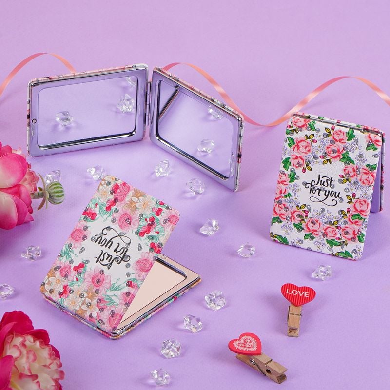 Kabatas spogulis, 8.5x6 cm