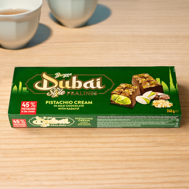 Konfektes, Dubai Style Pralines, ar pistāciju krēma pildījumu piena šokolādē, 240 g